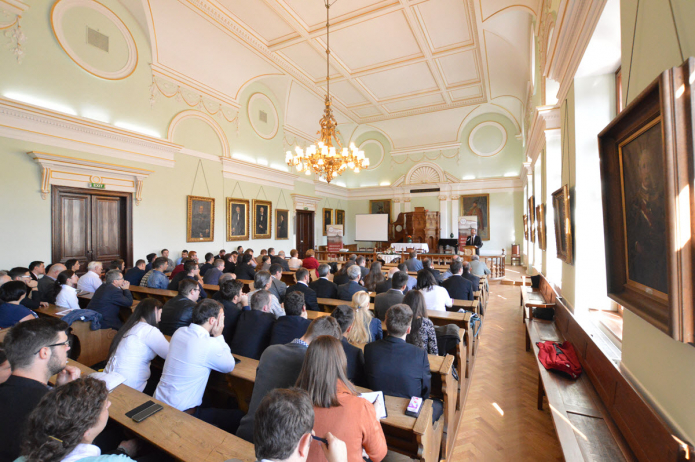 A plenáris előadások hallgatói