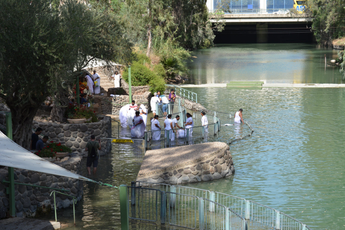 Keresztelő a Jordánban