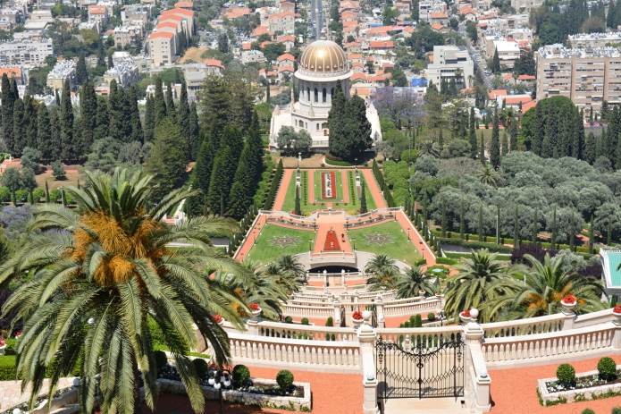 A bahá'í kertek Haifában