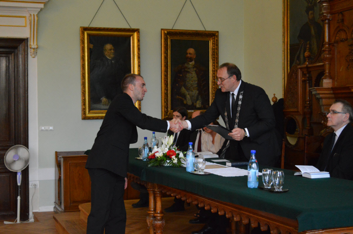 Jutalomban részesül Józsa Bertalan