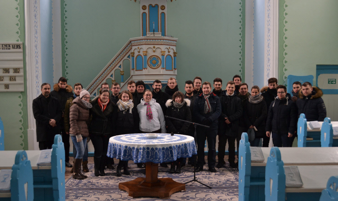 A dévai református templomban Rátoni Csaba lelkipásztorral