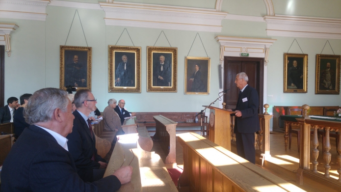 Antal József hollandiai kapcsolatairól, tanulmányairól