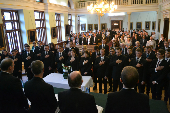 Fogadalmat tesznek az elsőéves hallgatók