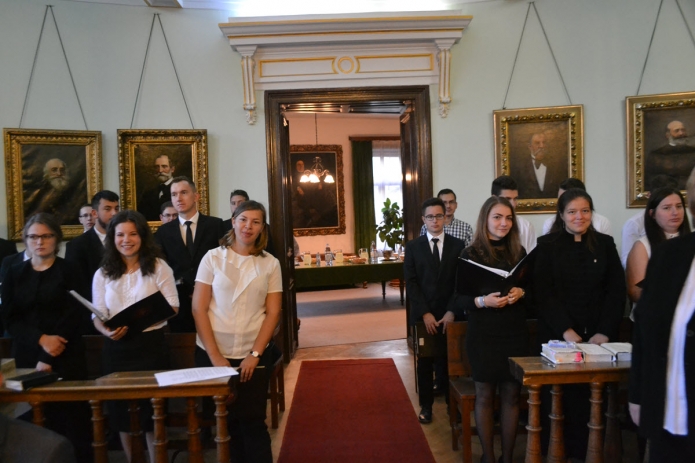 A Teológiai Intézet kórusa