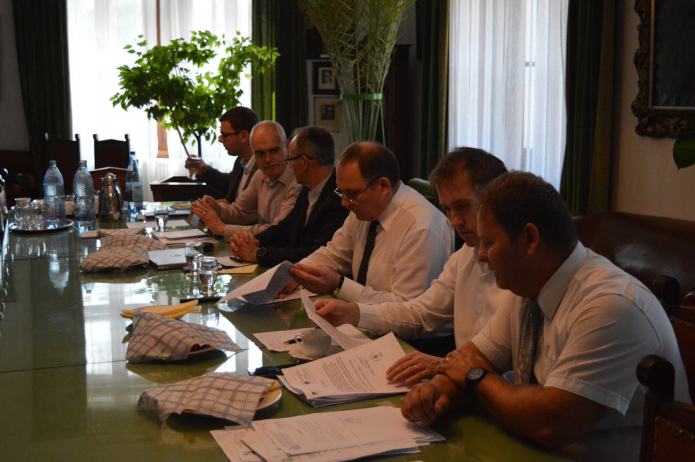 A felvétei interjú bizottsága