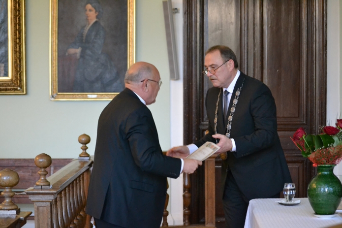 Az 50 éve végzett lelkipásztorok okleveleinek átadása