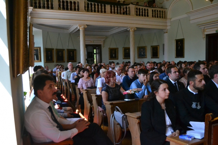 Kibocsátó istentisztelet