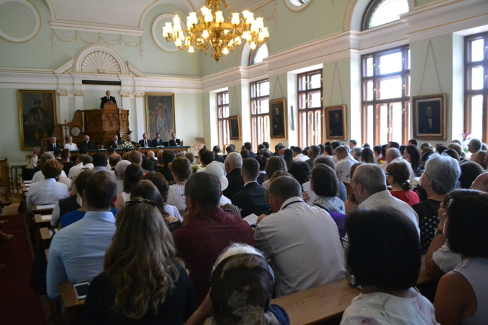 Kibocsátó istentisztelet