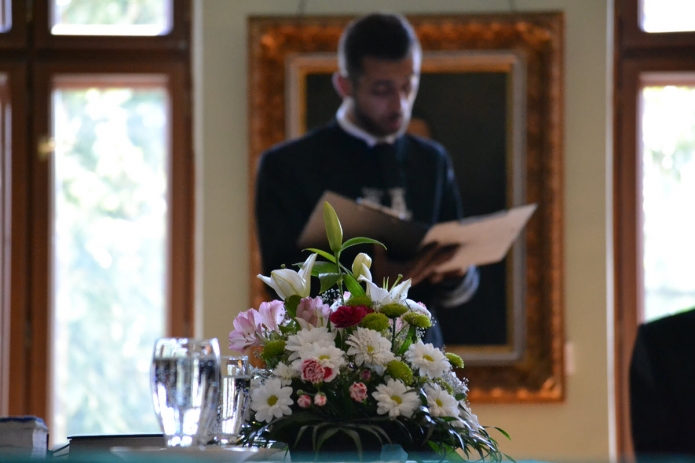 Márton István köszönetet mond a végzett hallgatók nevében