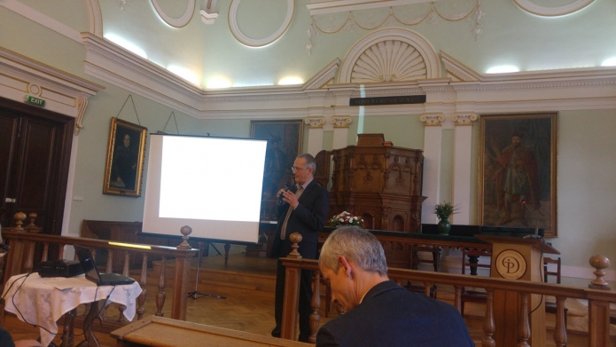 Kiss Dénes (BBTE) előadást tart