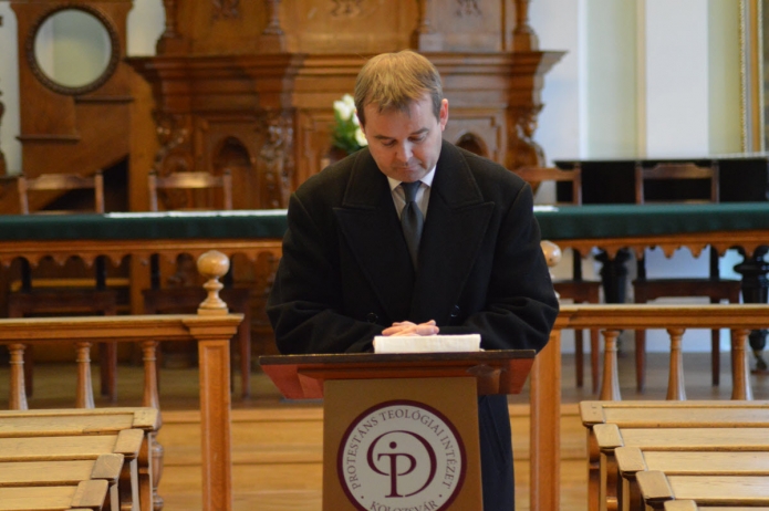 Gyerő Dávid unitárius főjegyző áhítatot tart