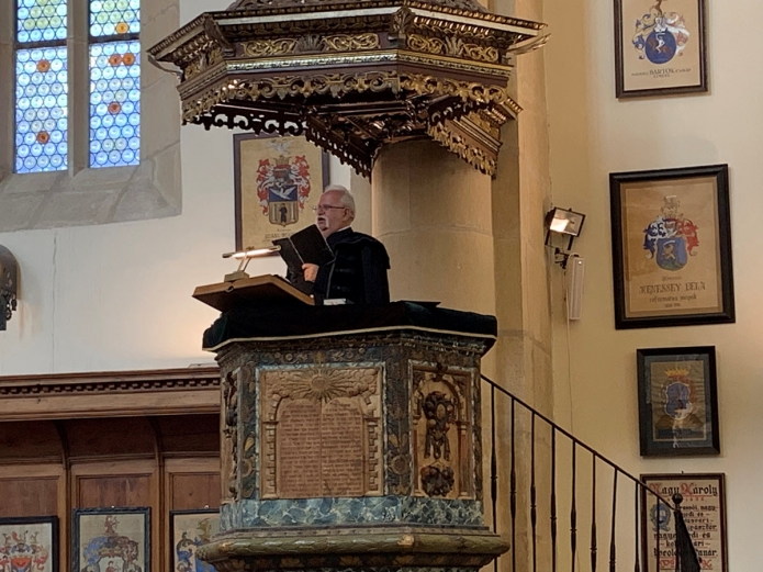 Tanévnyitó igehirdetést mond Szegedi László Tamás generális direktor