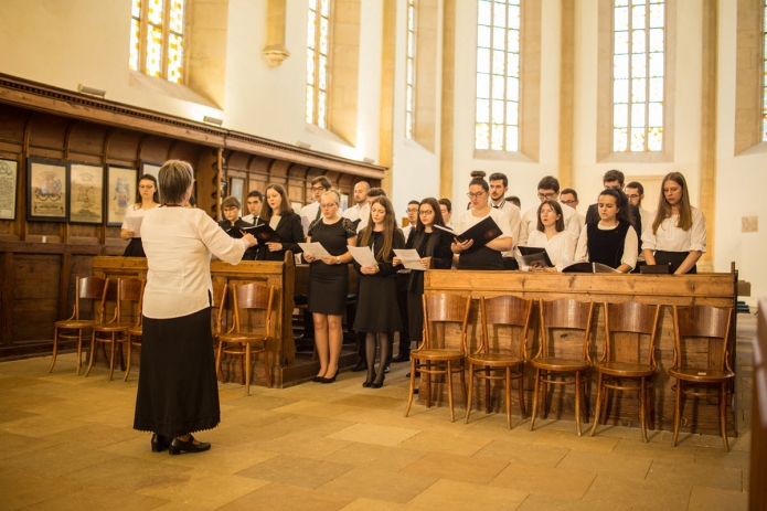 A KPTI vegyeskarának szolgálata