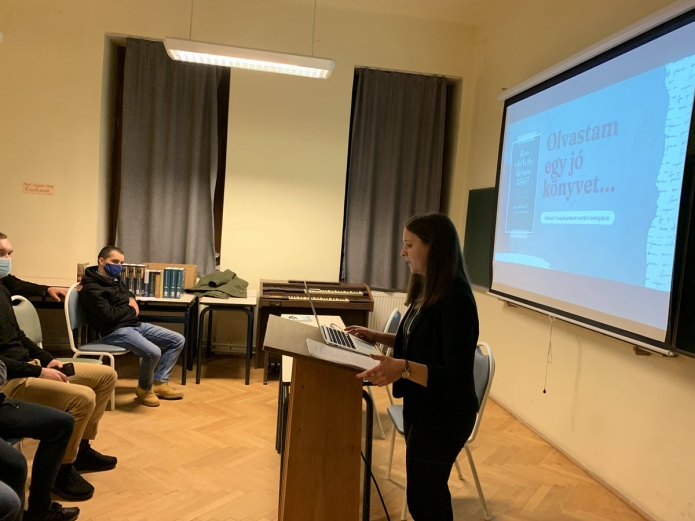 Bíró Beatrix a történelmi nyelvészet jelentőségéről beszél