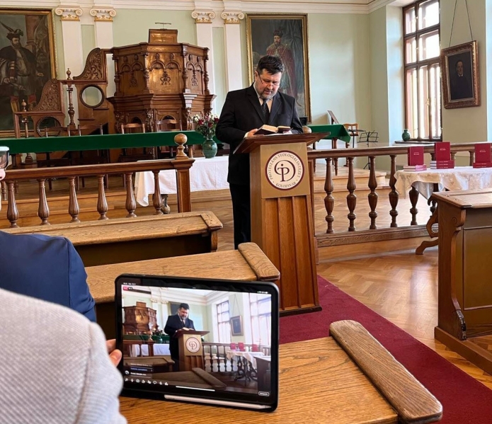 Sógor Árpád nyitó áhítata