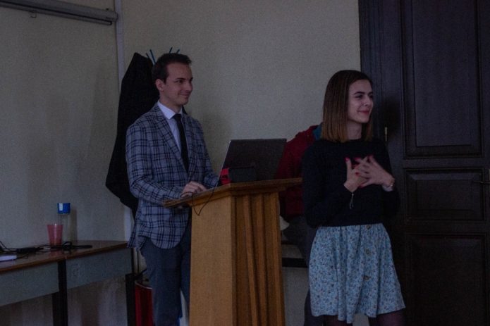 Lőrönczi Zsófia az unitárius diákéletet mutatja be