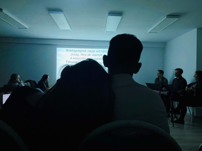 Boldogság napja süt rám...