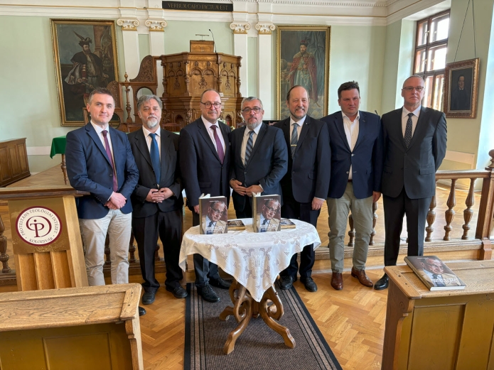 Vendégeink és a KPTI vezetősége