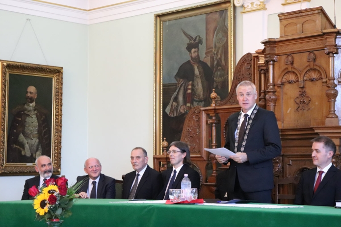 Rektori évnyitó beszéd