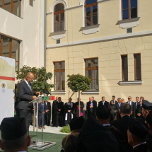 Az egybegyűlteket köszönti Kelemen Hunor, az RMDSZ elnöke