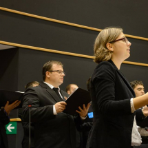 A kórus szolgálata az európai parlament épületében