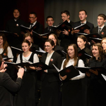 A kórus szolgálata a Kolozsvári Magyar Operában a reformációi emlékév gálaestjén