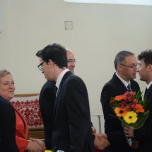 A végzős hallgatók és tanáraik