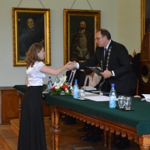 Jutalomban részesül Okos Rebeka Júlia