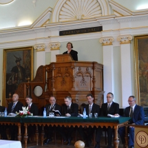 Liturgiai szolgálatot végez Somfalvi Edit