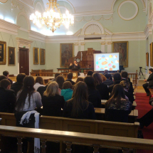 Ferenczi Zoltán tart előadást