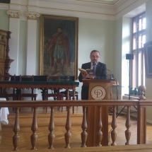 Fazakas Sándor (DRHE) Székely József lelkipásztor könyvét mutatja be