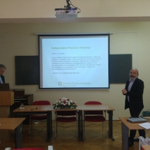 Henk de Roest az empirikus kutatásról beszél, Horváth Levente tolmácsolásában