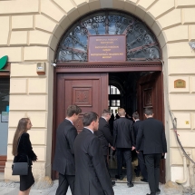 2021. szeptemberében a Teológiai Intézet kapuján vonul be az új diáksereg