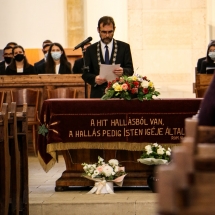 Tanévnyitó beszédet mond Kolumbán Vilmos József rektor