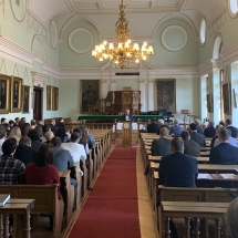 Visky S. Béla köszönti a Tavaszy-konferencia résztvevőit