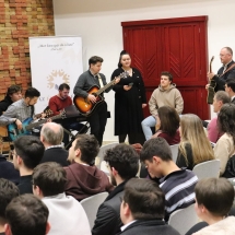 A TH-Band zenés szolgálata